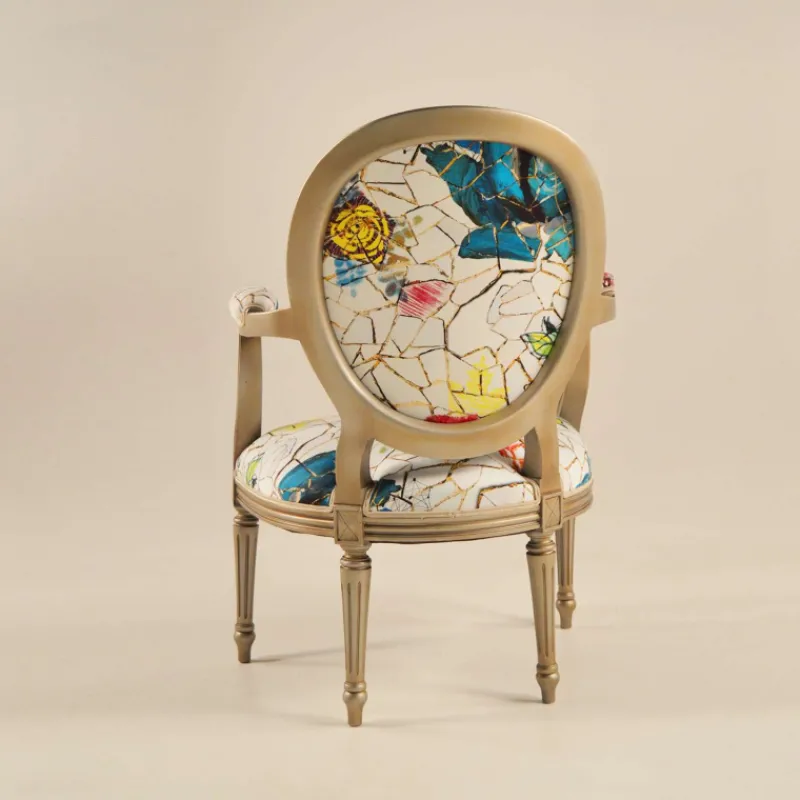 Paget Adrien Fauteuil Louis XVI médaillon revisité fabrication française> Fauteuil De Salon