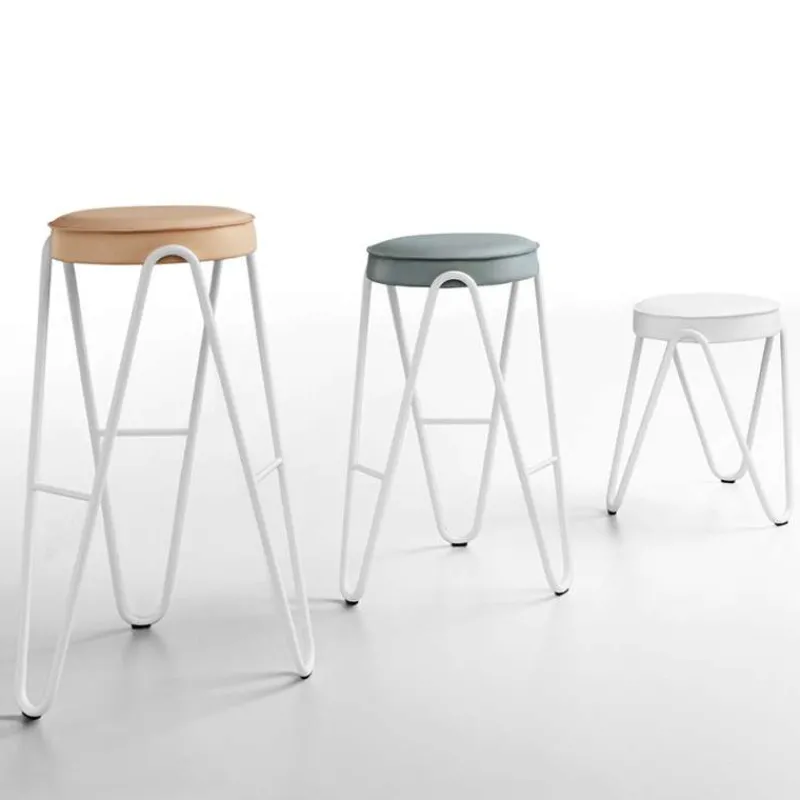 Midj Apelle Jump ® Tabouret snack design sans dossier pieds géométriques> Tabouret Snack (assise +/- 65 Cm)|Tabouret De Bar (assise +/- 80 Cm)