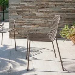 Altacom Ariel Chaise de jardin design empilable en métal><noscript><img width=