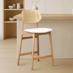 AugustinTabouret snack avec dossier en cannage et assise en tissu><noscript><img width=