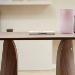 Mobitec Blossom ® Table design en bois avec bords arrondis><noscript><img width=