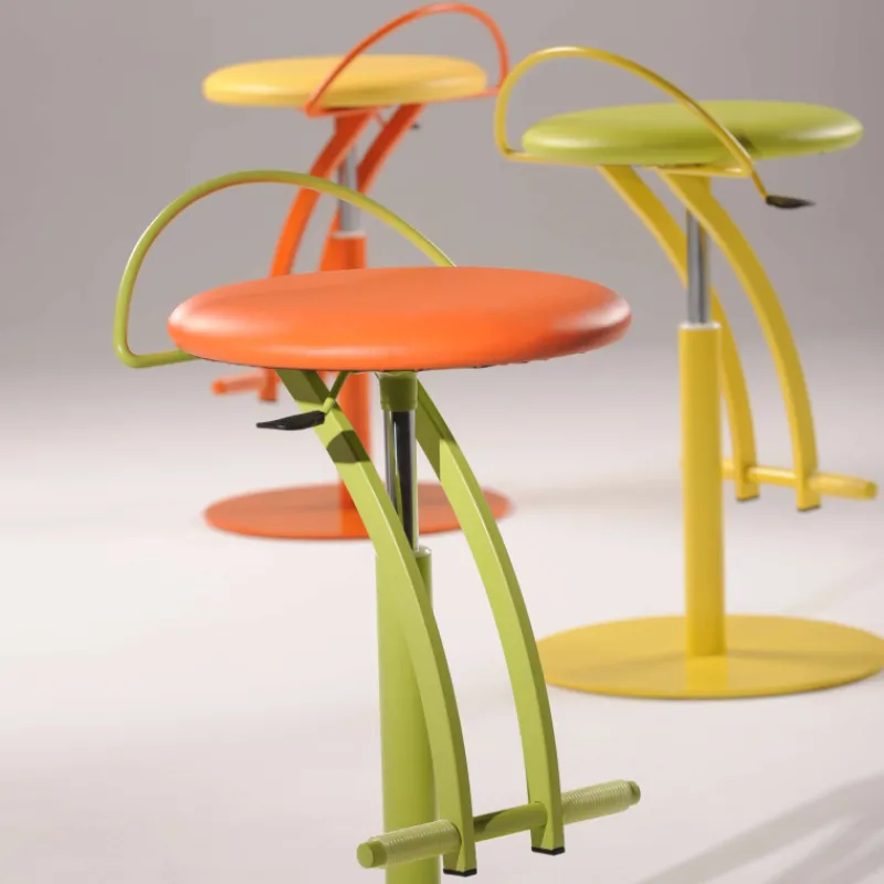 Carrier Café ® Tabouret moderne réglable en hauteur> Tabouret Snack (assise +/- 65 Cm)|Tabouret De Bar (assise +/- 80 Cm)
