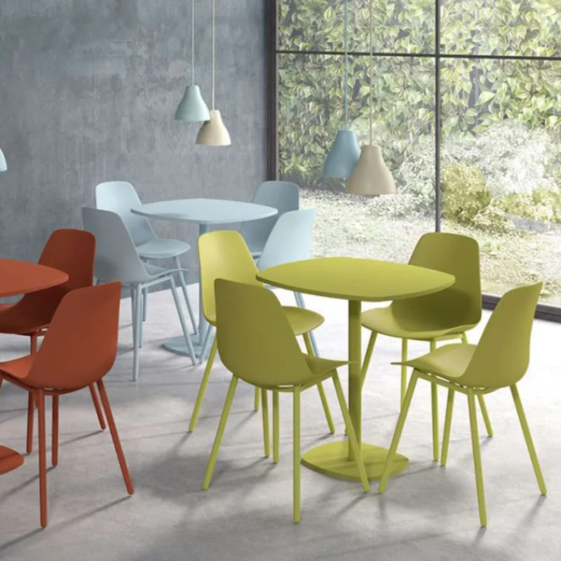 Perfecta Claudio Chaise moderne en polypropylène et métal> Chaise De Cuisine|Chaise De Salle à Manger