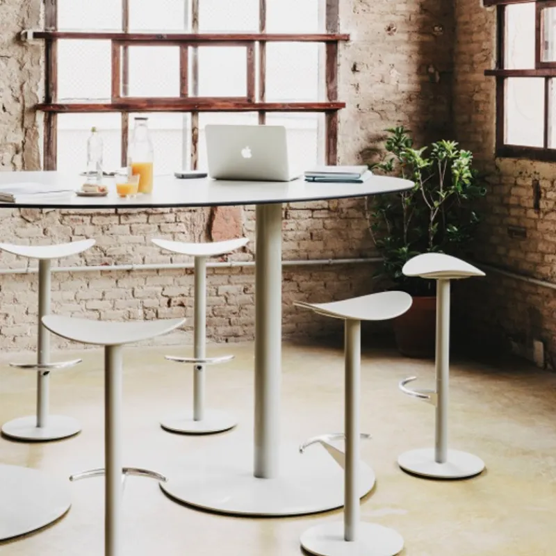 Enea Coma ® Tabouret design en polypropylène et métal> Tabouret Snack (assise +/- 65 Cm)|Tabouret De Bar (assise +/- 80 Cm)