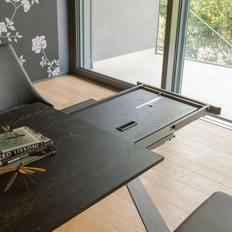 Altacom Delta Table design italienne extensible en mélaminé et pieds en X> Table De Salle à Manger