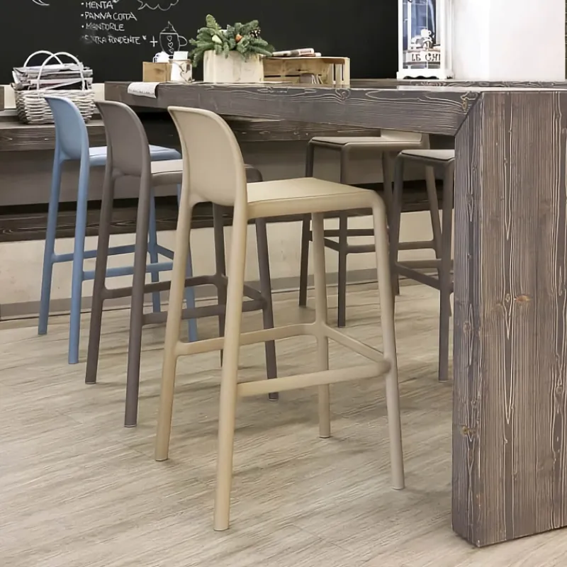Faro Tabouret empilable en polypropylène> Tabouret Snack (assise +/- 65 Cm)|Tabouret De Bar (assise +/- 80 Cm)