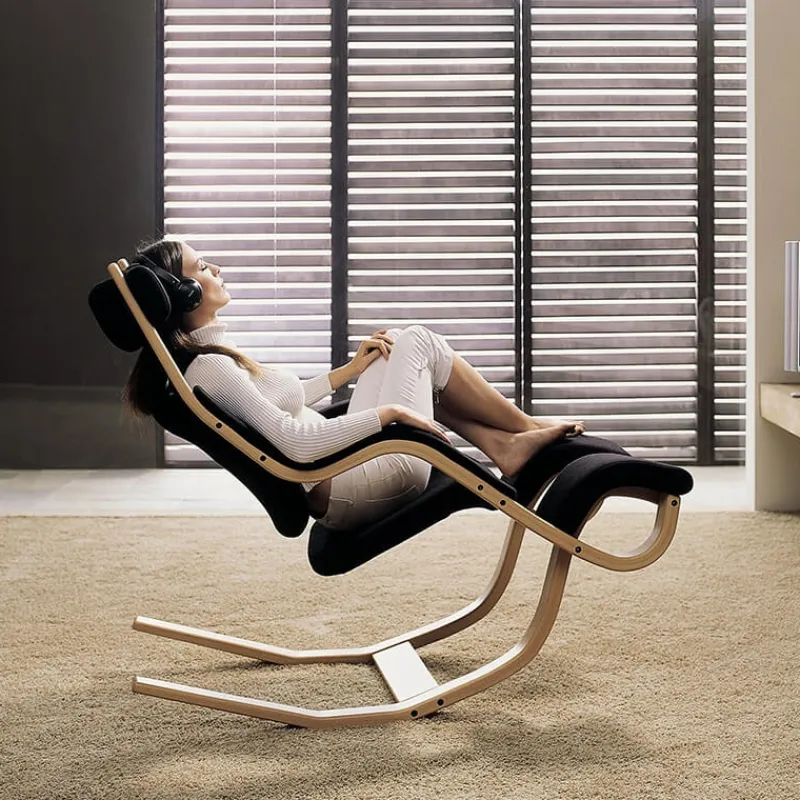 Varier Gravity ® Fauteuil de relaxation en tissu et bois> Chaise De Bureau|Fauteuil De Bureau