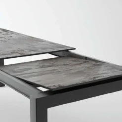 Cancio Lakera Table en Dekton rectangulaire extensible avec pieds en métal><noscript><img width=