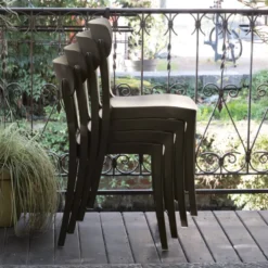 Locanda Connubia© Chaise de jardin empilable en polypropylène><noscript><img width=