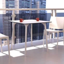 Maya Table carrée en stratifié><noscript><img width=