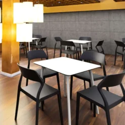 Maya Table carrée en stratifié><noscript><img width=