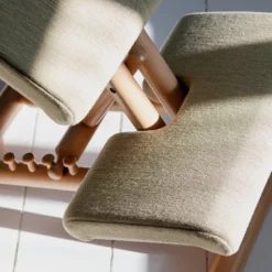 Varier Multi ® Siège de bureau ergonomique en tissu et bois><noscript><img width=