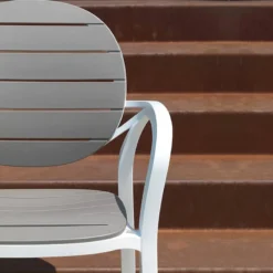 Palma Fauteuil de jardin en polypropylène coloris blanc et taupe><noscript><img width=