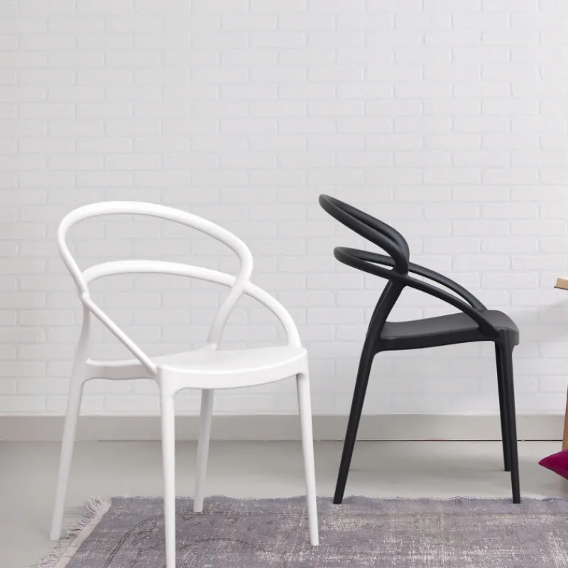 Pia Chaise tendance empilable en polypropylène> Chaise De Cuisine|Chaise De Salle à Manger