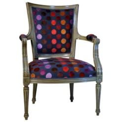 Paget Quentin Fauteuil cabriolet Louis 16 fabrication française en tissu et bois massif><noscript><img width=