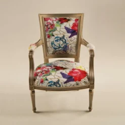 Paget Quentin Fauteuil cabriolet Louis 16 fabrication française en tissu et bois massif><noscript><img width=