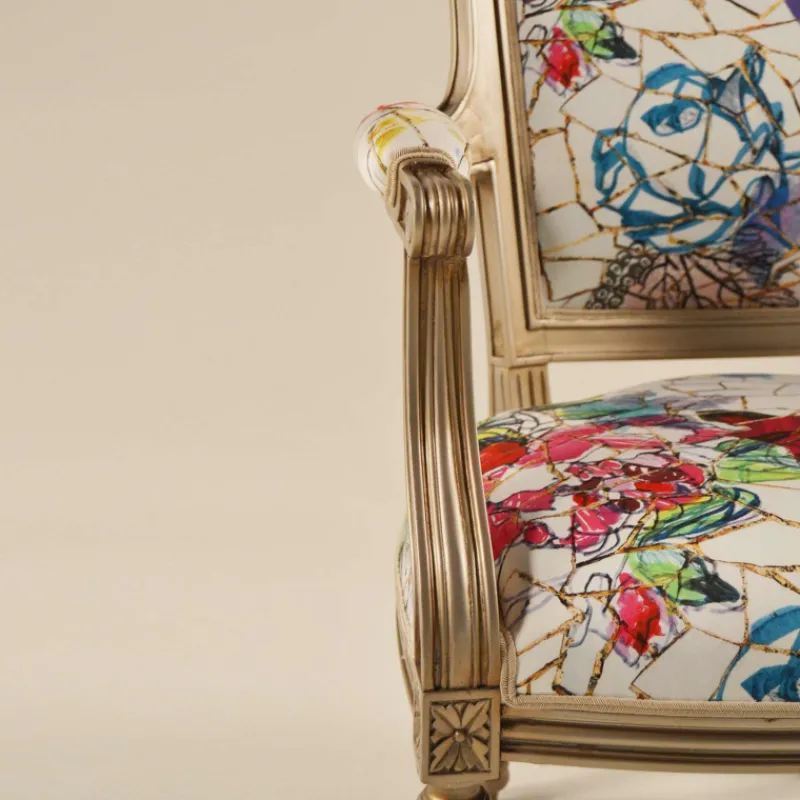 Paget Quentin Fauteuil cabriolet Louis 16 fabrication française en tissu et bois massif> Fauteuil De Salon