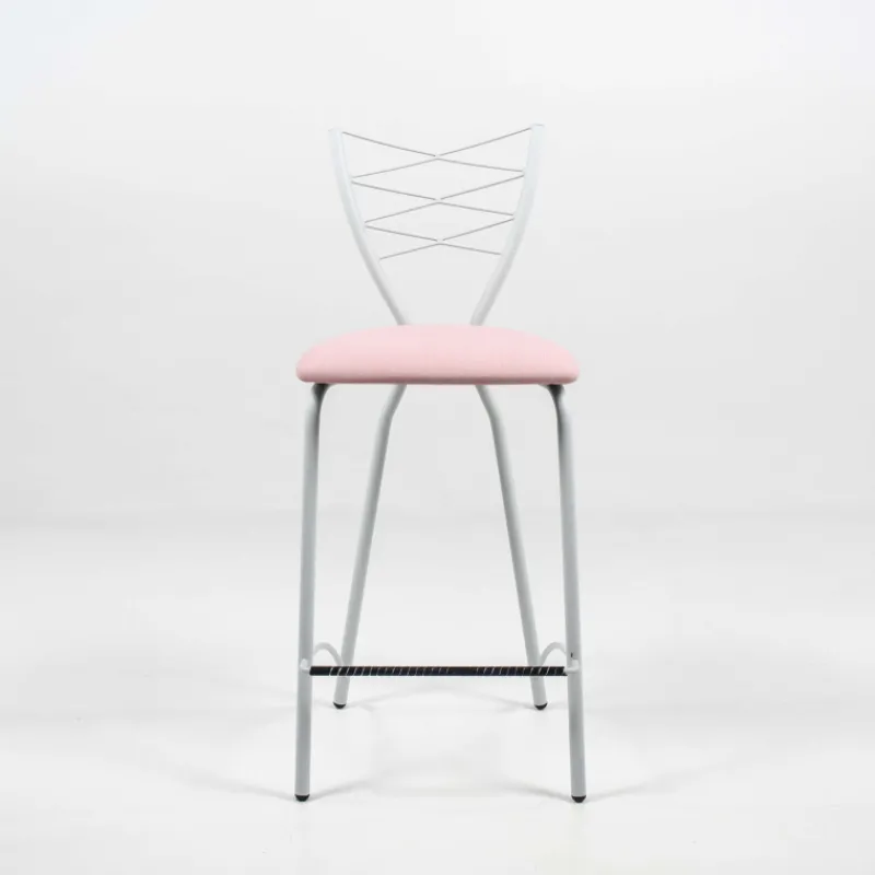 Carrier Romance ® Tabouret snack contemporain en synthétique et métal> Tabouret Snack (assise +/- 65 Cm)|Tabouret De Bar (assise +/- 80 Cm)