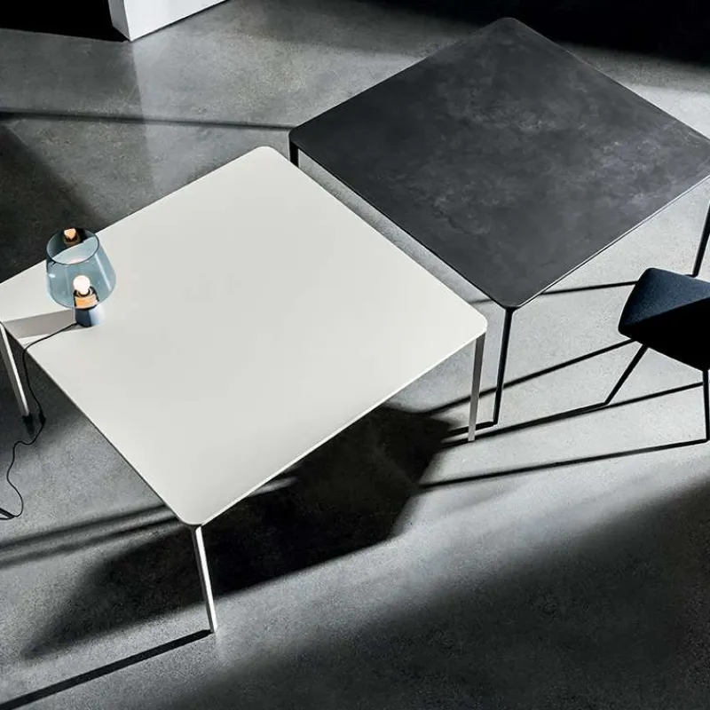 Sovet Italia Slim Sovet® Table carrée design italienne en céramique et métal> Table De Salle à Manger