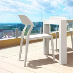 Snow Chaise d'extérieur empilable design en polypropylène><noscript><img width=