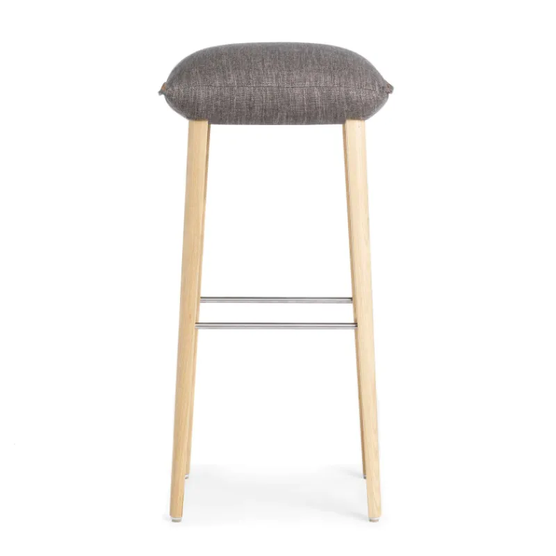 Mobitec Soda ® Tabouret de bar rembourré sans dossier en tissu et pieds bois> Tabouret De Bar (assise +/- 80 Cm)