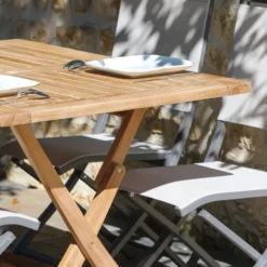 Medicis TanamaTable de jardin rectangulaire pliante en teck massif> Table De Jardin