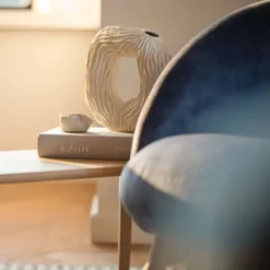 Mobitec Thalia ® Fauteuil confortable en tissu avec pieds en bois><noscript><img width=