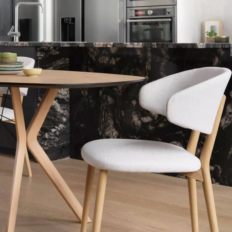 Mobitec Toro ® Chaise moderne avec dossier incurvé en tissu et bois> Chaise De Salle à Manger|Chaise Salon