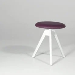 Carrier Vérone ® Tabouret bas pivotant en métal et synthétique><noscript><img width=