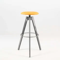 Carrier Vérone ® Tabouret de bar pivotant sans dossier en synthétique et métal> Tabouret De Bar (assise +/- 80 Cm)