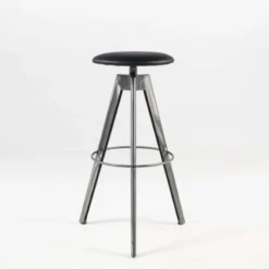 Carrier Vérone ® Tabouret de bar pivotant sans dossier en synthétique et métal><noscript><img width=