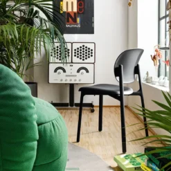 Zero Connubia® Chaise moderne empilable en polypropylène recyclé><noscript><img width=